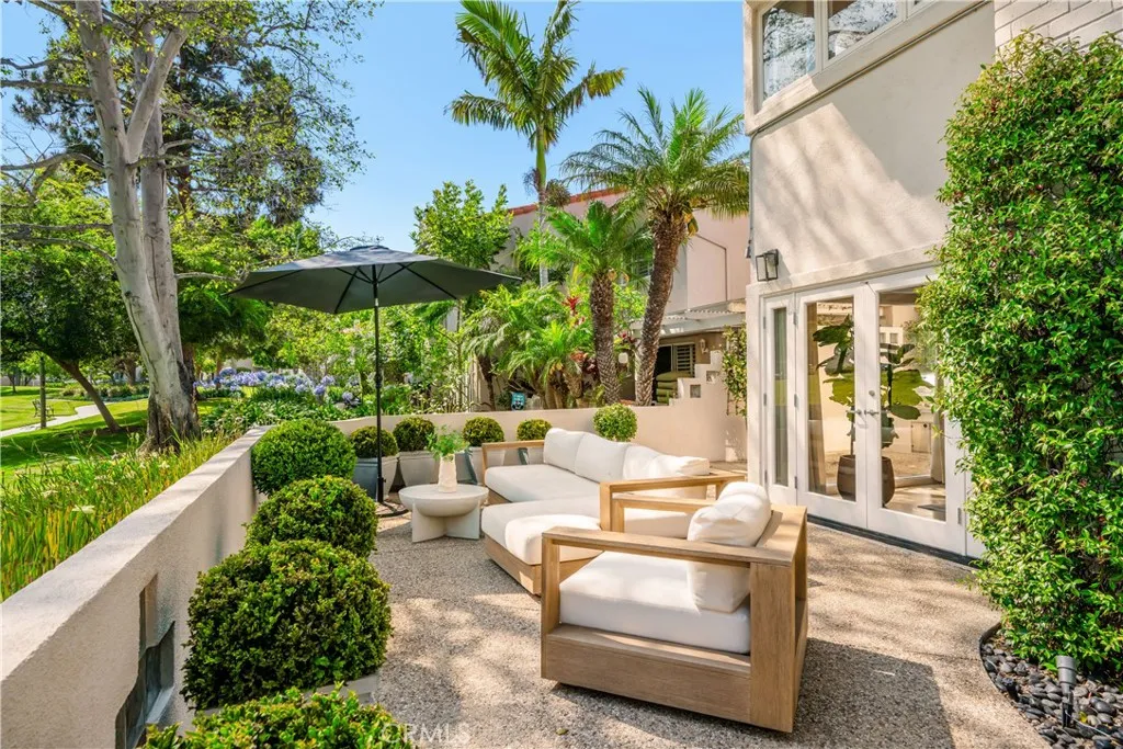 Newport Beach, California 92660, United States, 4 Bedrooms Bedrooms, ,3 BathroomsBathrooms,Residential,Active,159704