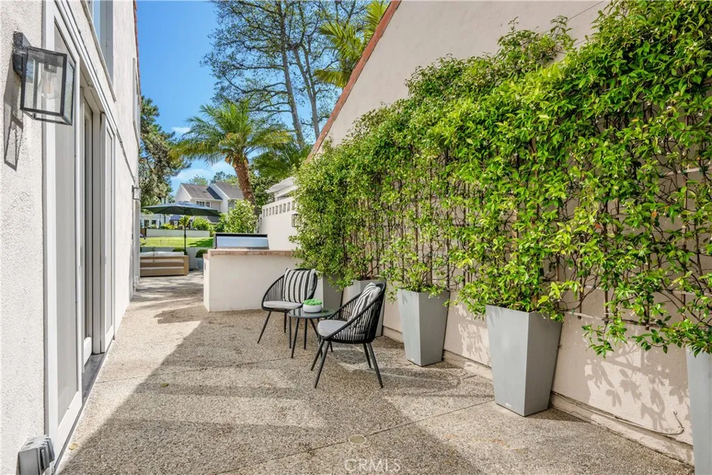 Newport Beach, California 92660, United States, 4 Bedrooms Bedrooms, ,3 BathroomsBathrooms,Residential,Active,159704