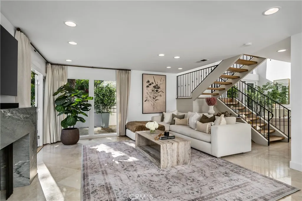 Newport Beach, California 92660, United States, 4 Bedrooms Bedrooms, ,3 BathroomsBathrooms,Residential,Active,159704