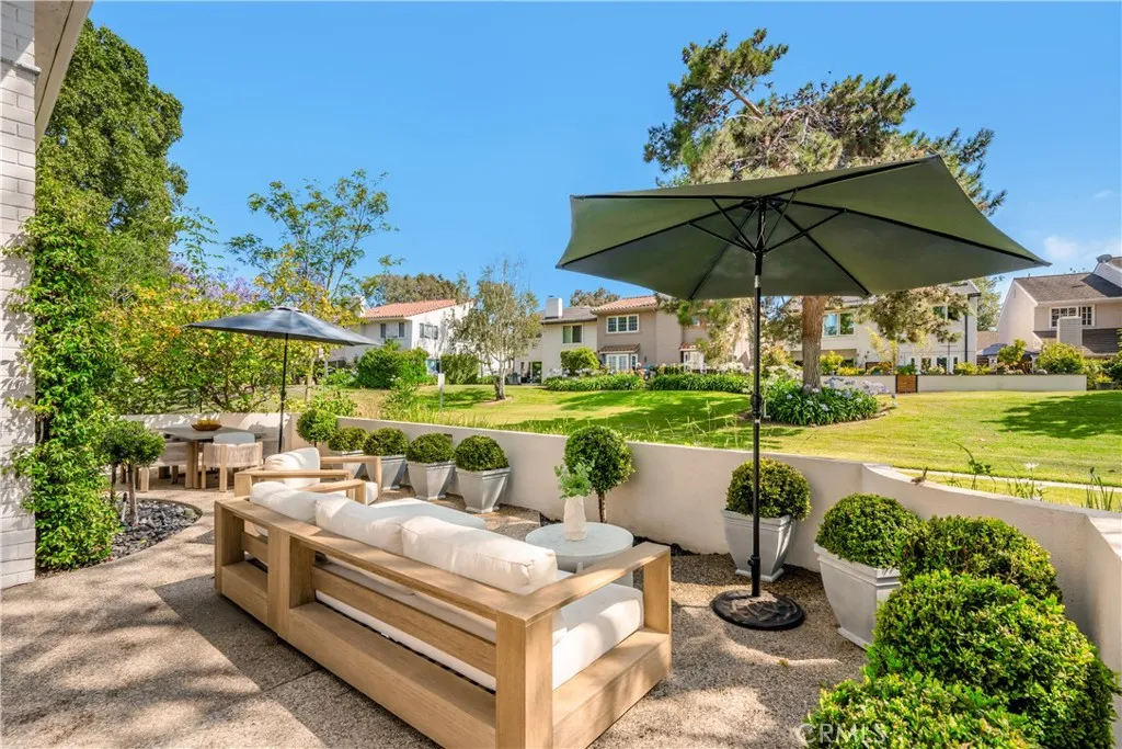 Newport Beach, California 92660, United States, 4 Bedrooms Bedrooms, ,3 BathroomsBathrooms,Residential,Active,159704