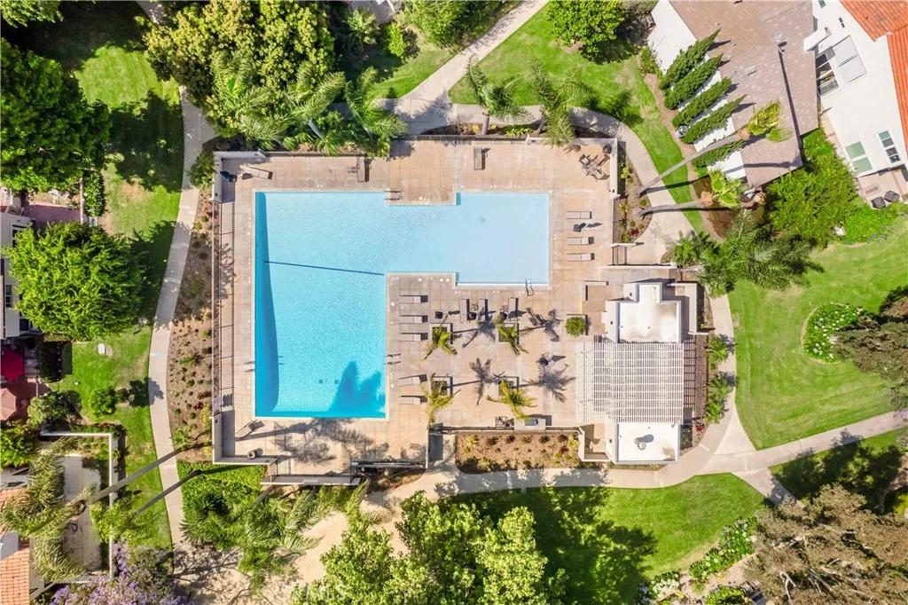 Newport Beach, California 92660, United States, 4 Bedrooms Bedrooms, ,3 BathroomsBathrooms,Residential,Active,159704