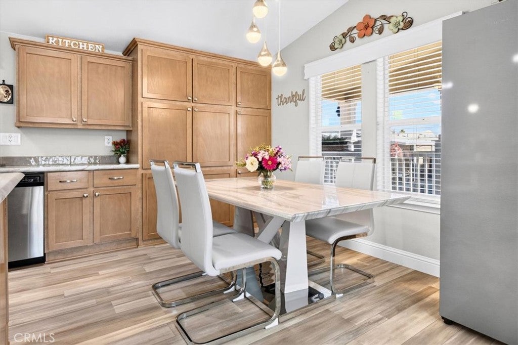 15980 Grand Avenue M-27