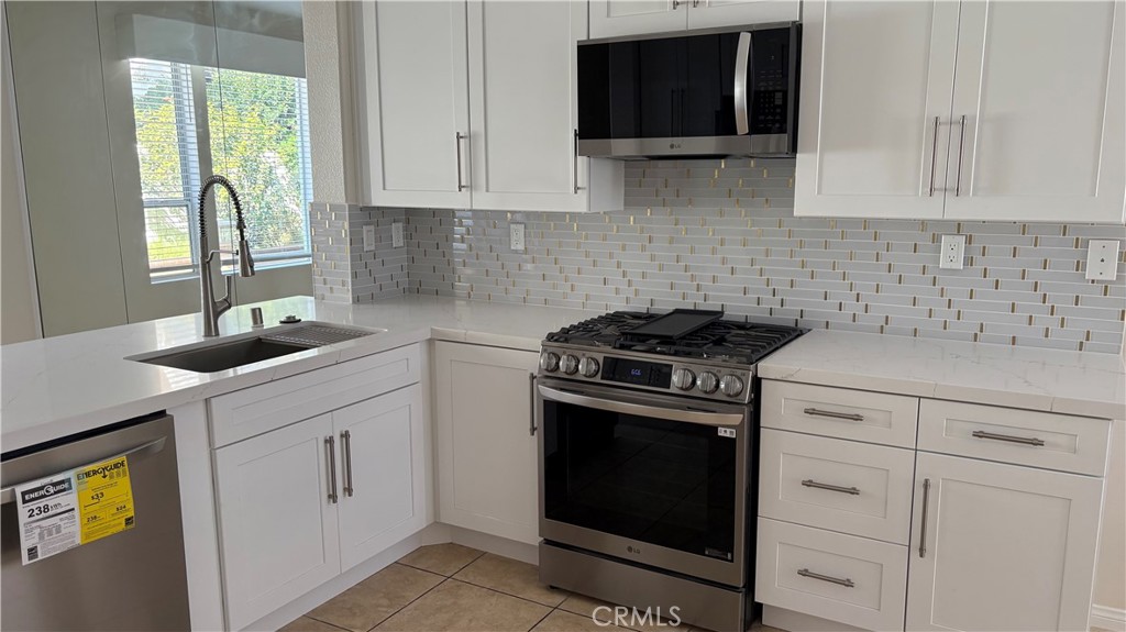 10 Mira Mesa