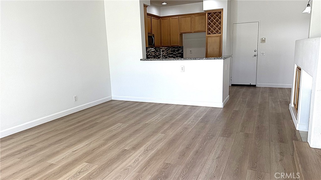 8382 E Truckee