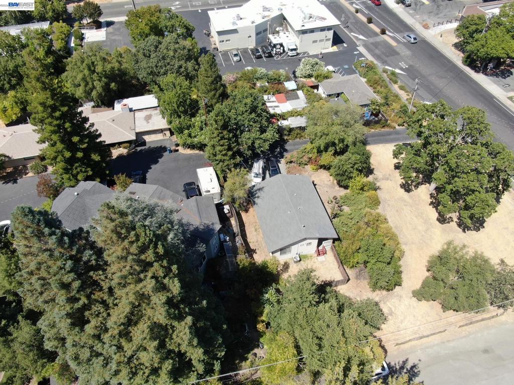 2355 Pleasant Hill Rd