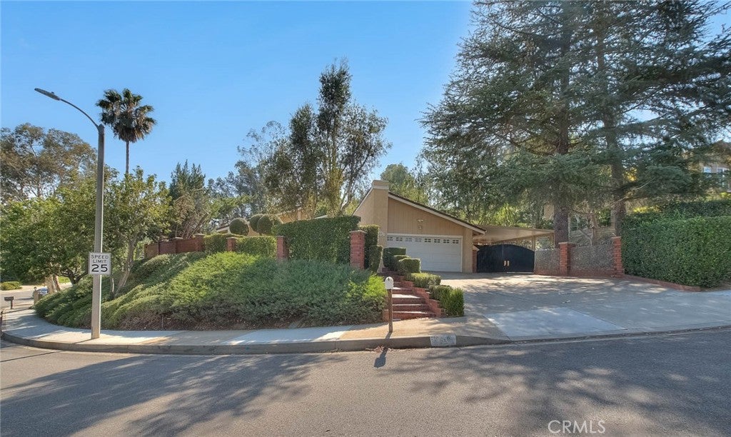 2418 Turquoise Circle