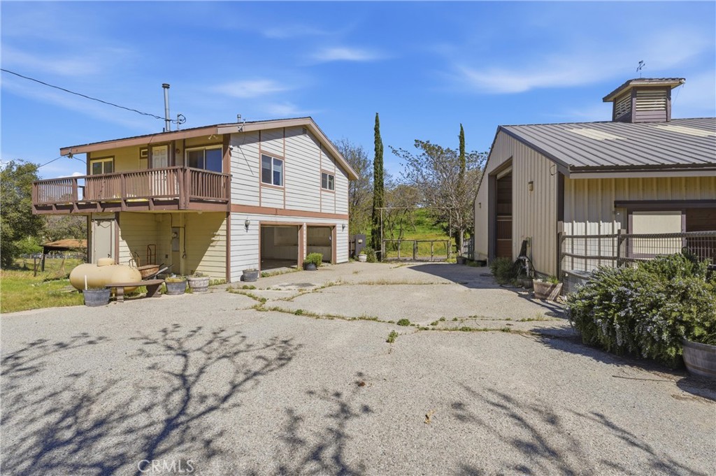 42135 San Francisquito Canyon Rd