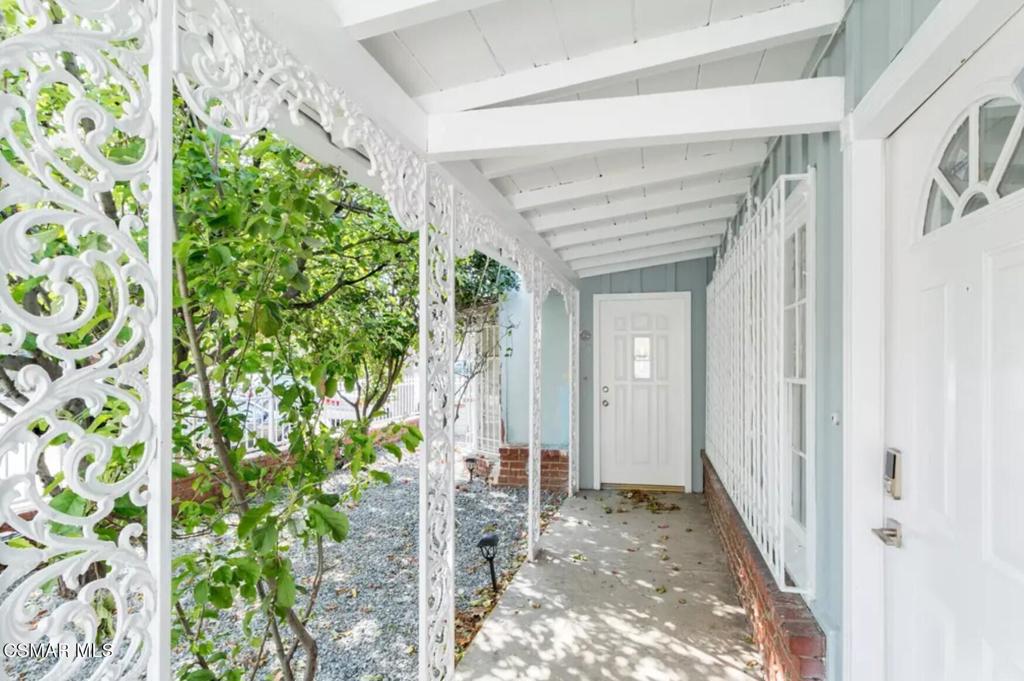 12015 Riverside Drive