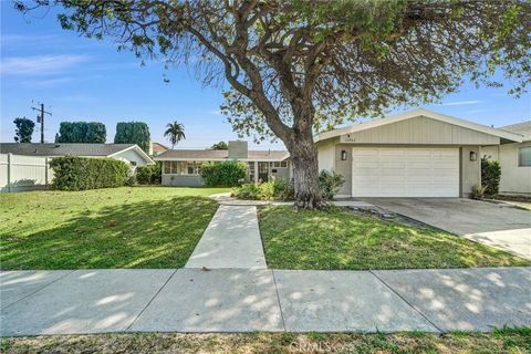 12452 Martha Ann Drive Los Alamitos CA 90720