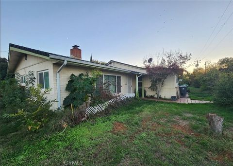 Photo of 502 Chipman Avenue, Gerber, CA 96035 (MLS # SN25248513) Photo of 502 Chipman Avenue, Gerber, CA 96035 (MLS # SN25248513)