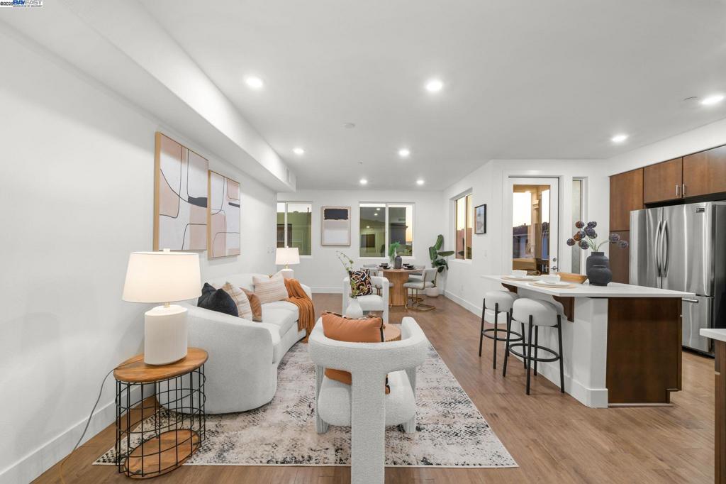 MILPITAS - Residential