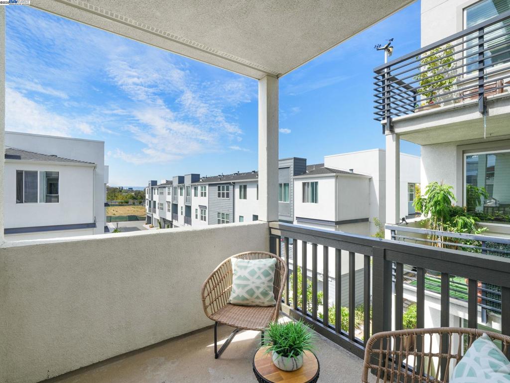 MILPITAS - Residential