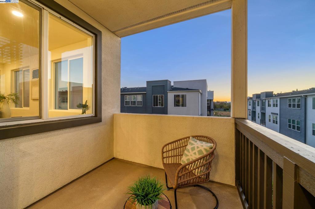 MILPITAS - Residential