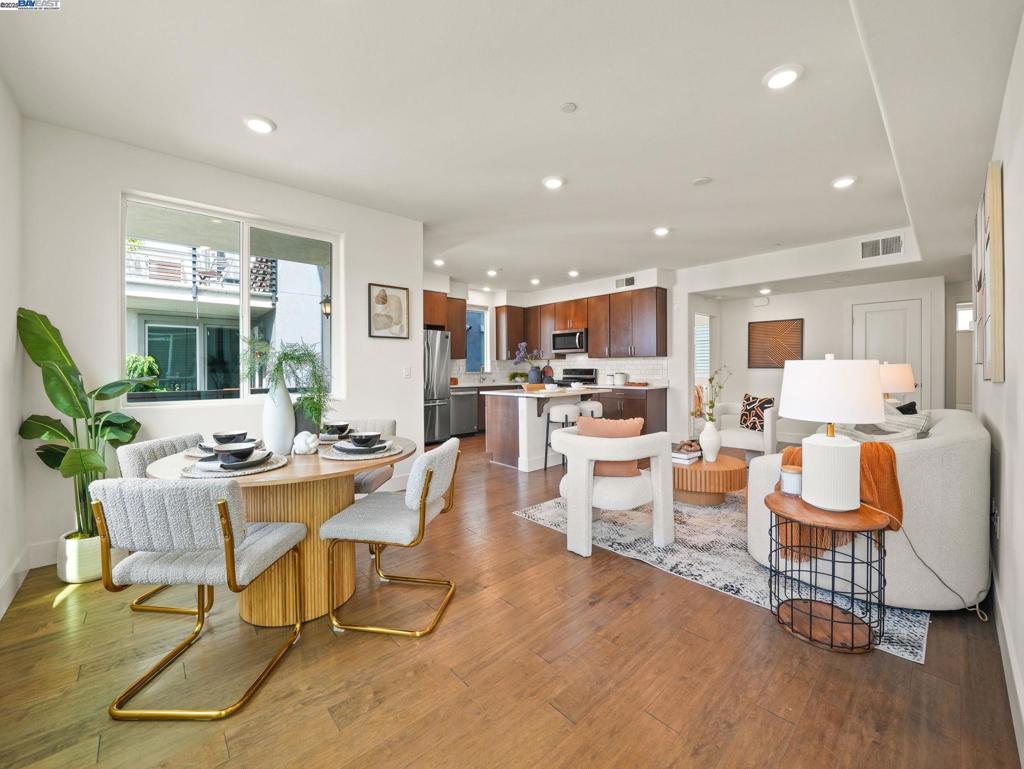 MILPITAS - Residential