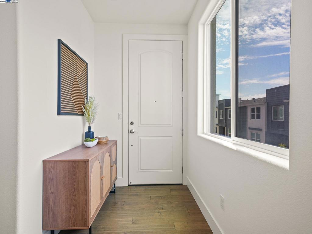 MILPITAS - Residential