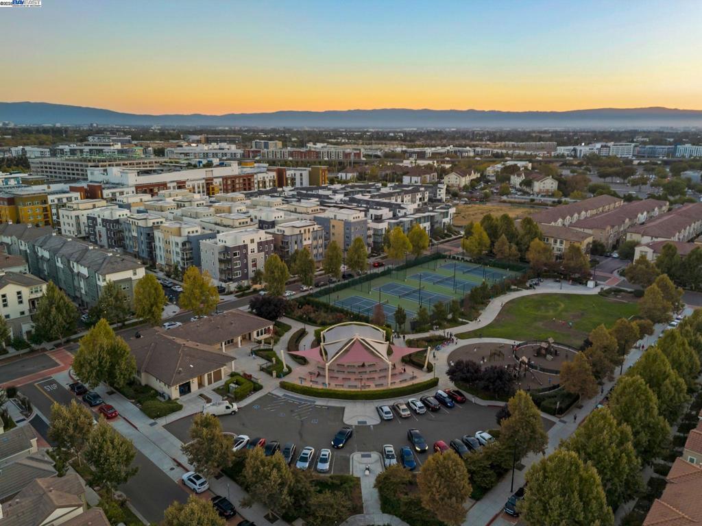 MILPITAS - Residential