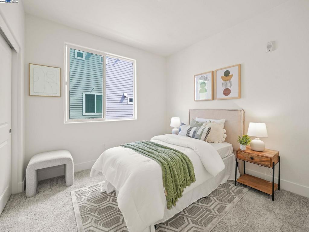 MILPITAS - Residential