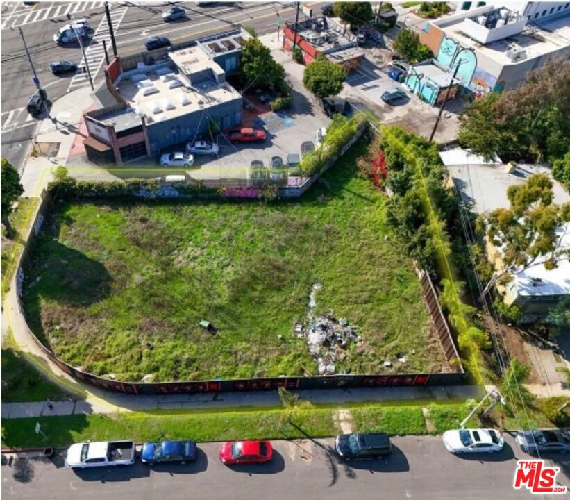 1015 Venice Boulevard