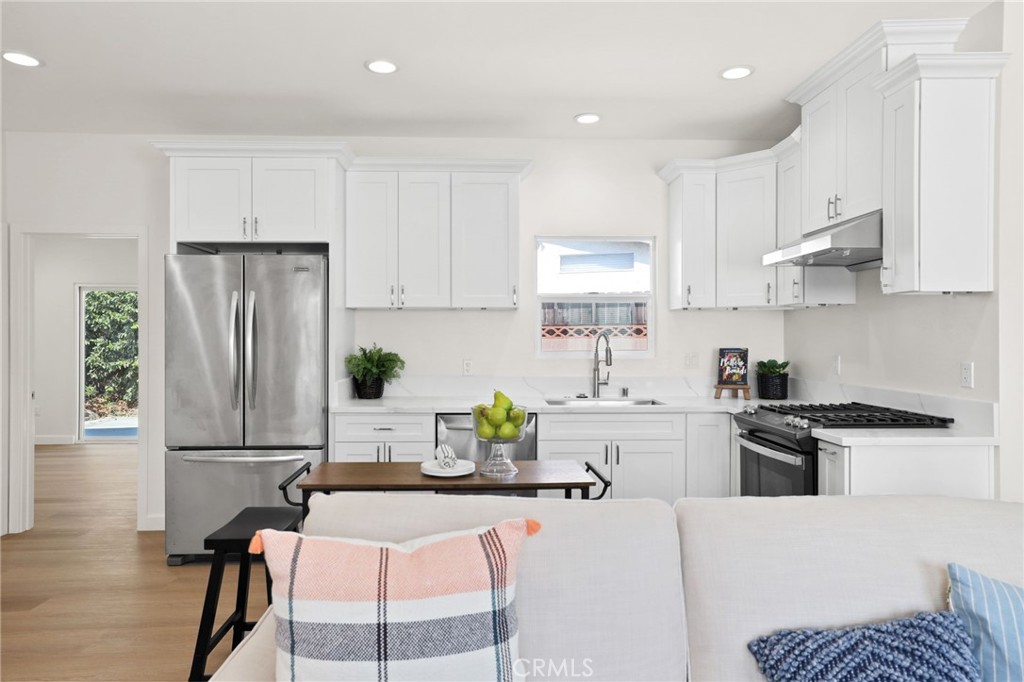 East Gate (ESGT) - Residential Lease