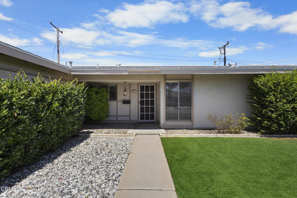 152 Imperial Avenue