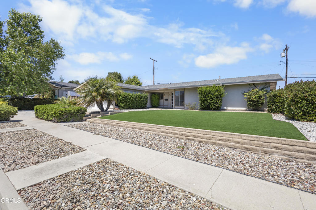 152 Imperial Avenue