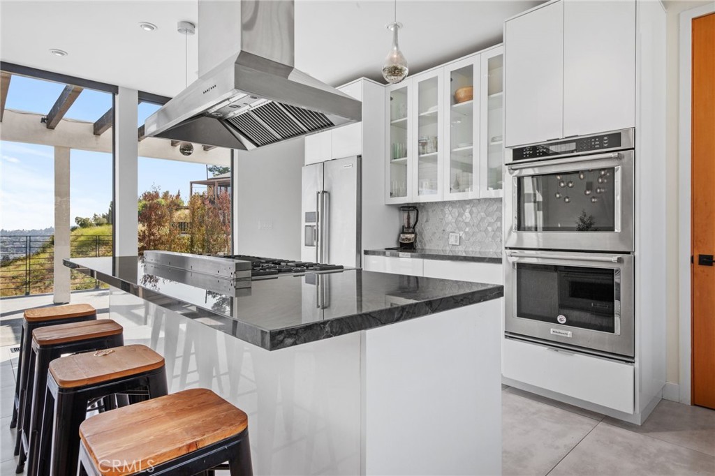 1479 Highgate