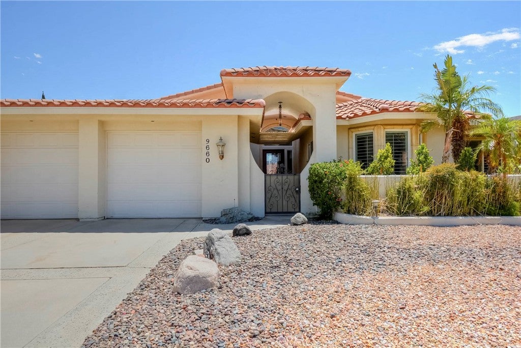 9660 Clubhouse