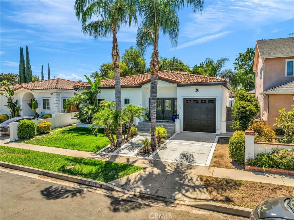 Photo of 17908 Califa Street, Encino, CA 91316 (MLS # OC25198772)