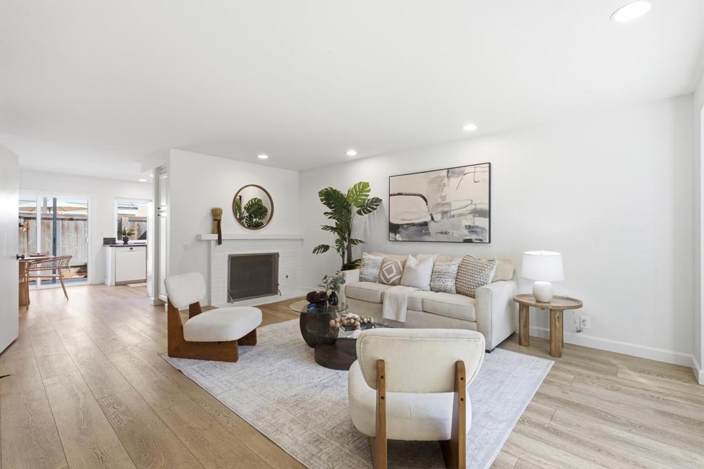 3715 Caminito Carmel Landing