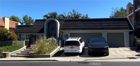Photo of 6380 E Bixby Hill RD, Long Beach, CA 90815 (MLS # PW26167722)
