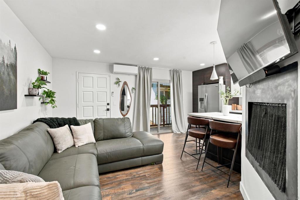 3738 33RD STREET #4