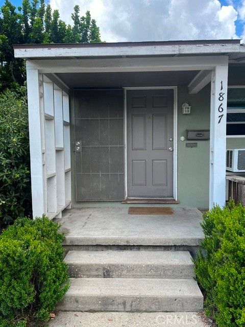 Photo of 1867 Layton St, Pasadena, CA 91104 (MLS # PW26086185)