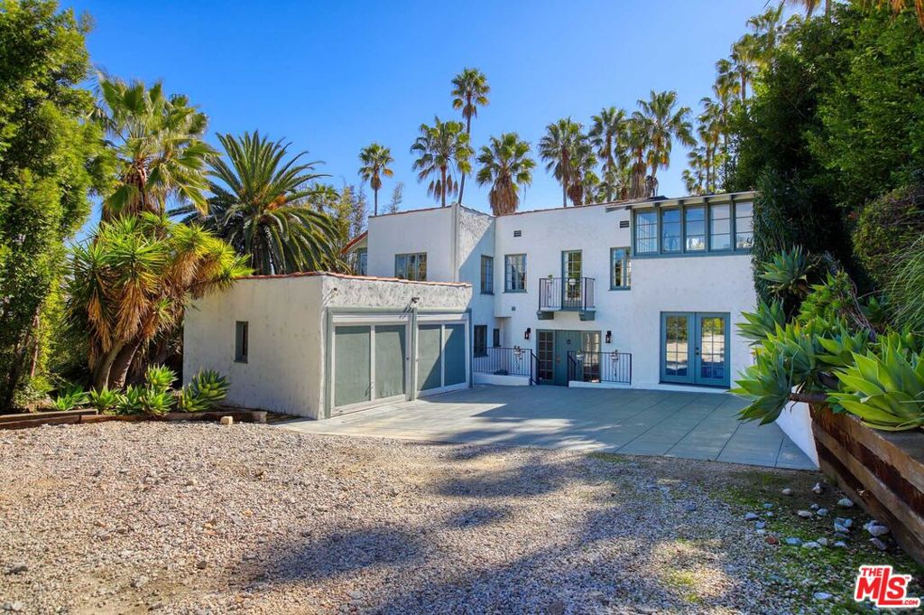 Properties 2 6749 Whitley Terrace