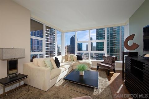 Photo of 1325 Pacific Hwy Hwy #1604, San Diego, CA 92101 (MLS # 250042098SD)
