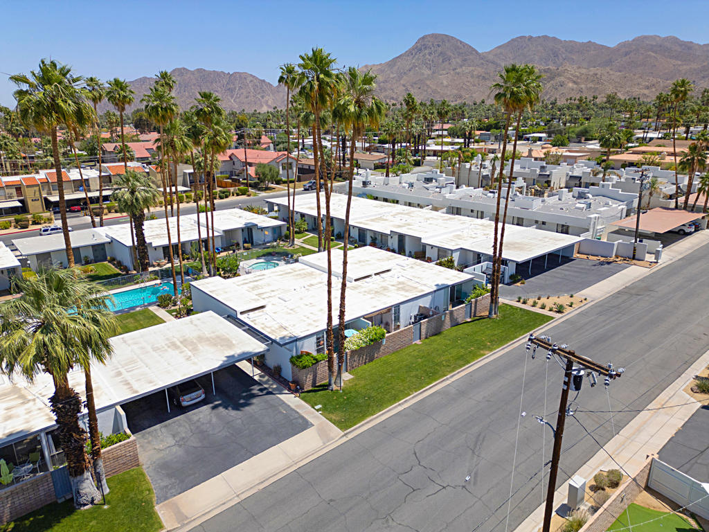 Whispering Sands - Residential