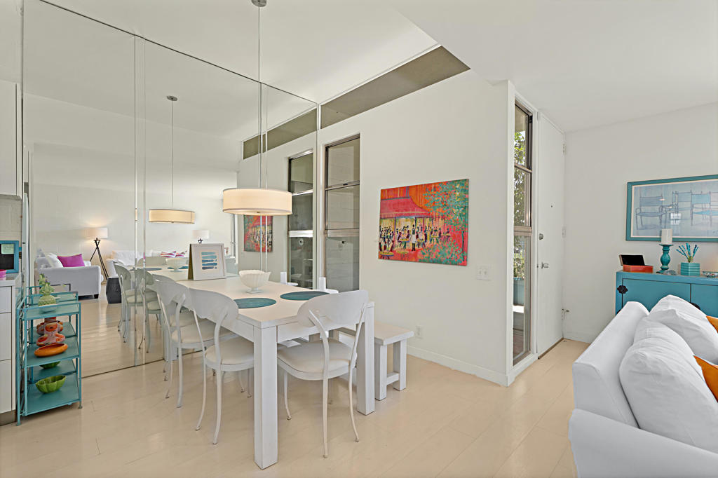 Whispering Sands - Residential