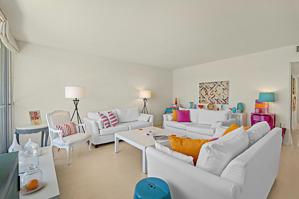 Whispering Sands - Residential