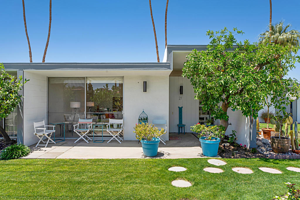 Whispering Sands - Residential