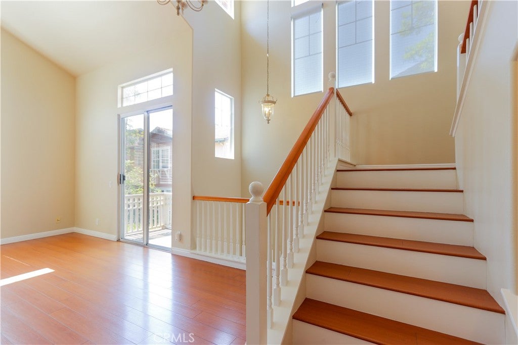 32 Garrison Loop