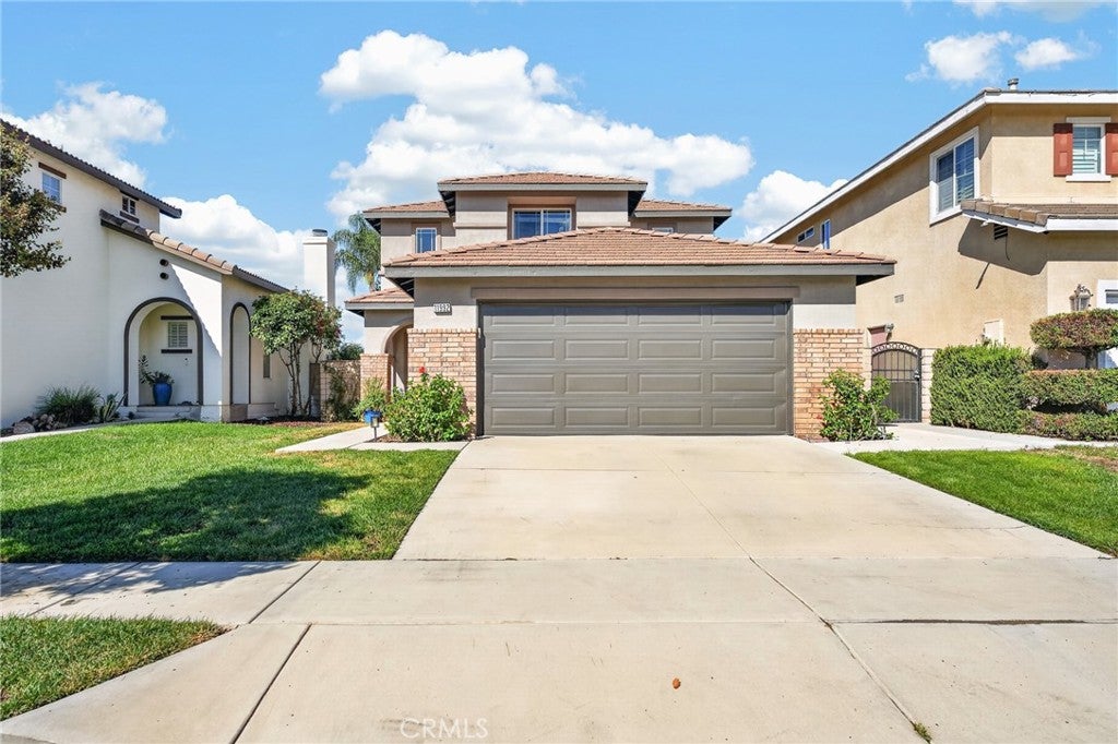 11992 Greenbluff