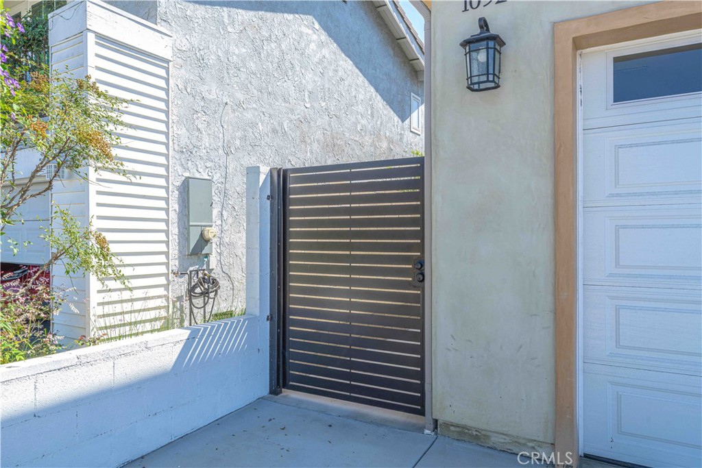 10920 Slater A