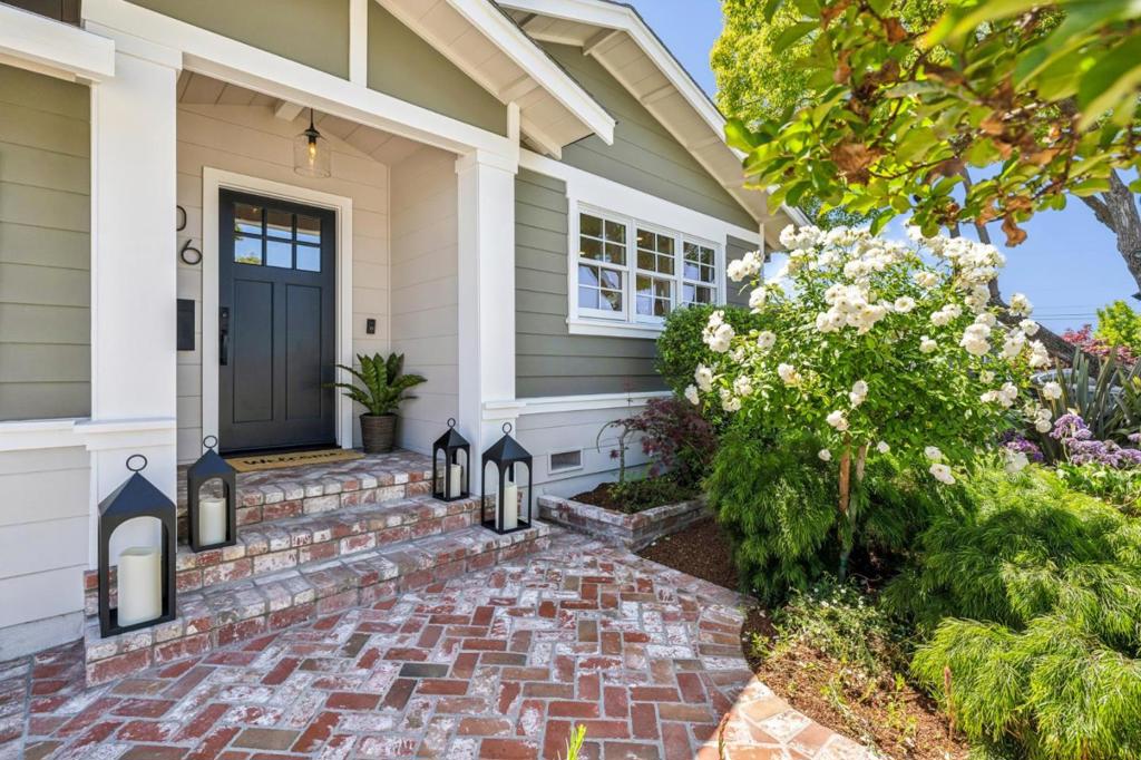 806 Fiesta Drive