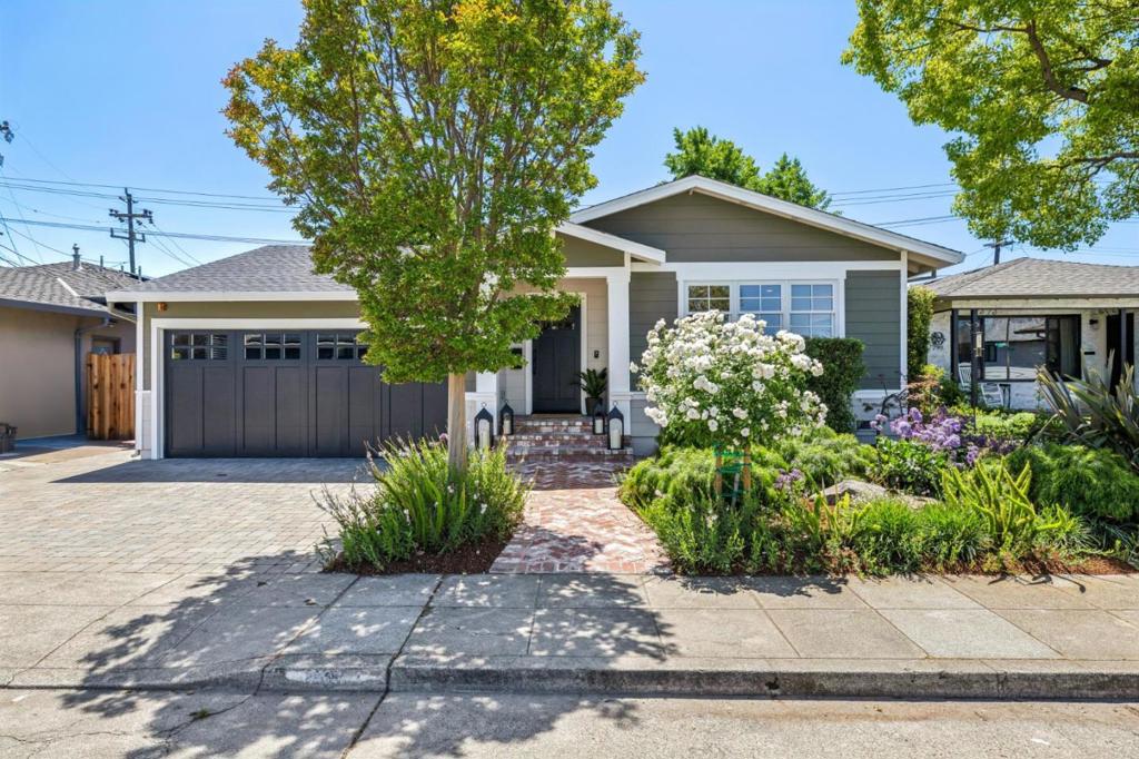 806 Fiesta Drive