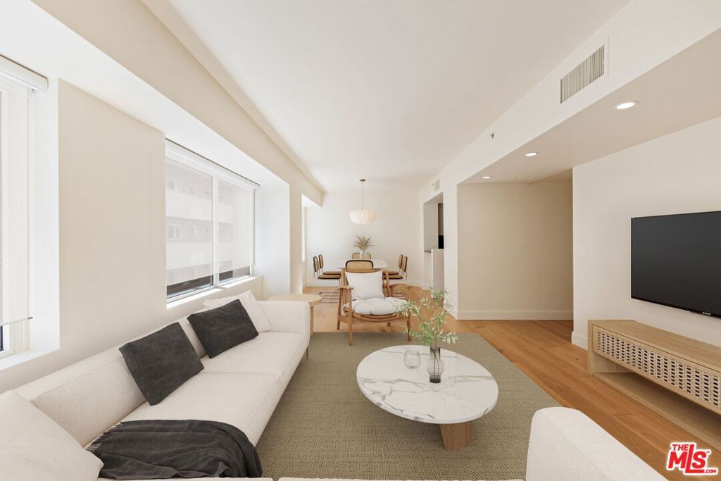 Photo of 10520 Wilshire Boulevard #206, Los Angeles, CA 90024 (MLS # 26681909)