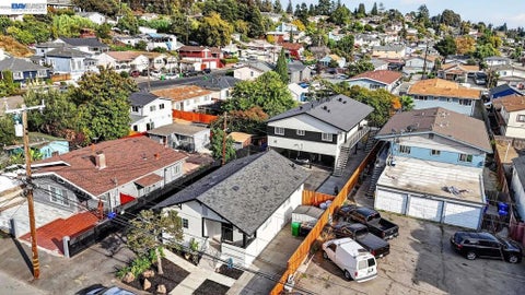 Photo of 1578 166Th Ave AVE, San Leandro, CA 94578 (MLS # 41149763)