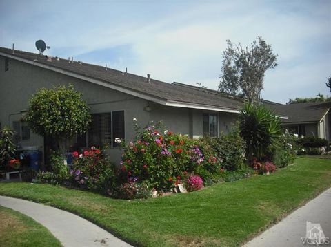 Photo of 2530 B El Dorado Avenue, Oxnard, CA 93033 (MLS # V1-35009)