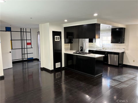 Photo of 329 Genoa ST #D, Monrovia, CA 91016 (MLS # OC26208046)