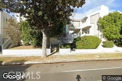 14025 Riverside Drive 3 Sherman Oaks CA 91423