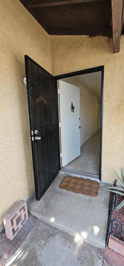 1527 Temple Heights Drive