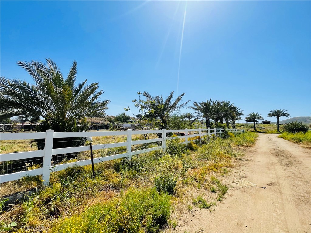 22285 Old Elsinore Road